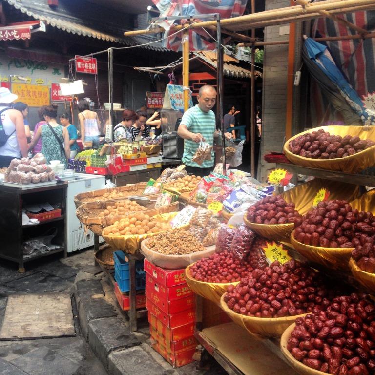 Vendors in the Muslim Quarter 