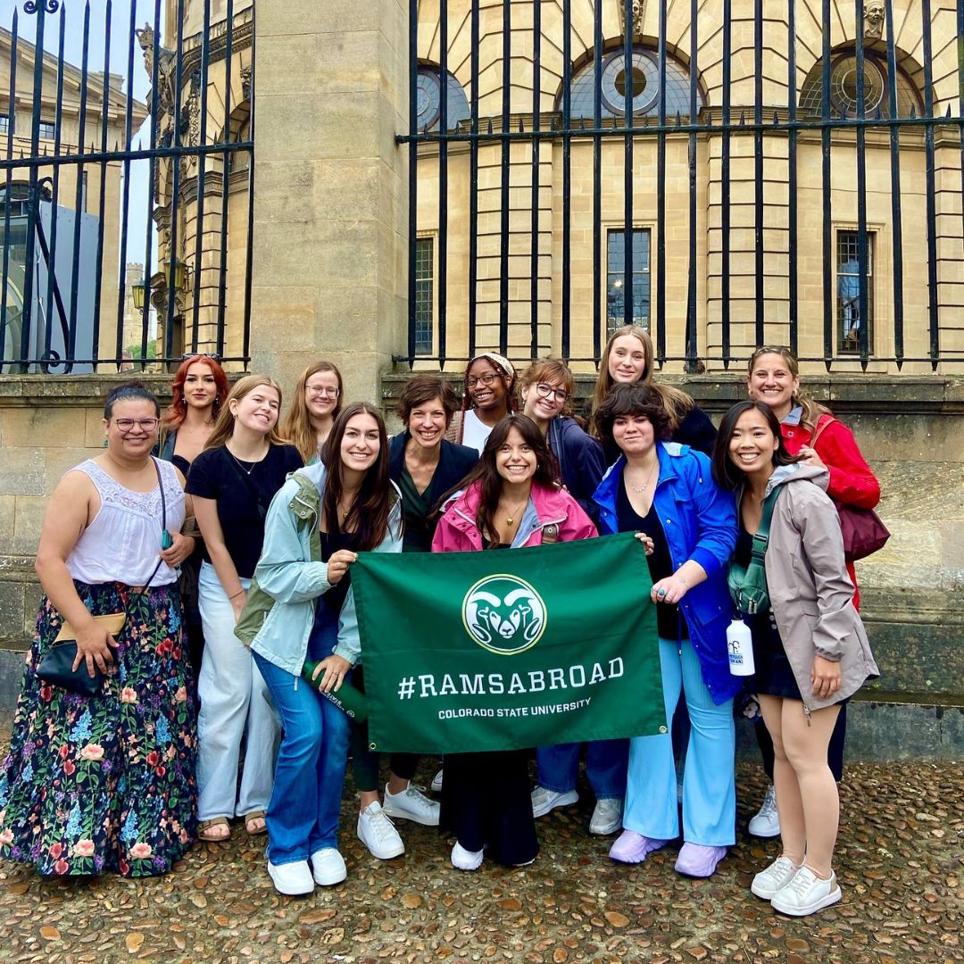 Students in Oxford, England for the Summer in Oxford 2024 program with Dr. Lynn Shutters.