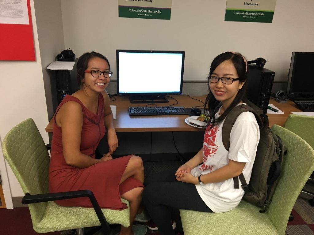 Consultant Shirley Coenen with a Writing Center client