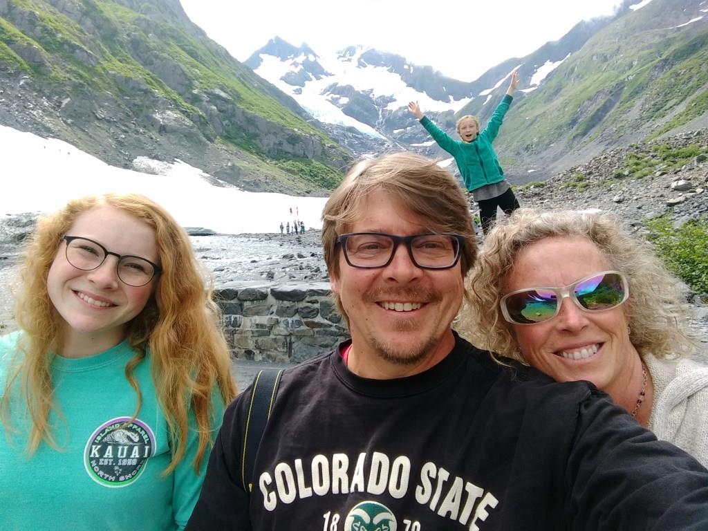 Paul DeMaret, his two daughters and his wife