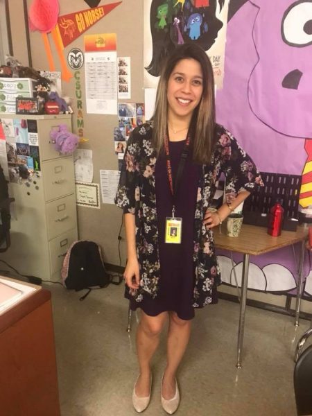 Picture of Lorraine Arvizo in her classroom