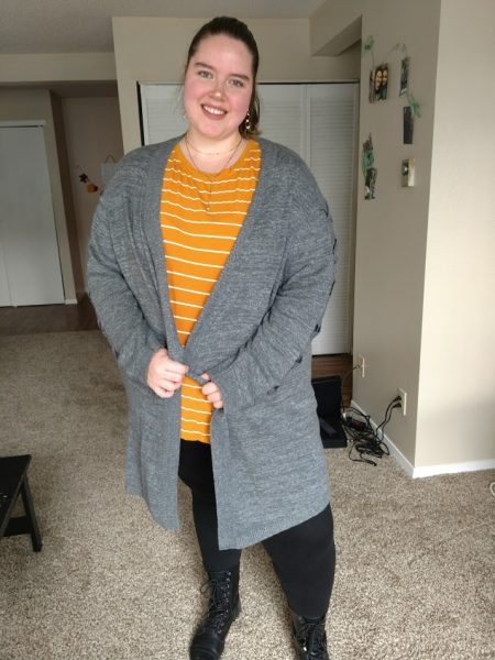 Portrait of Holly Lathrop