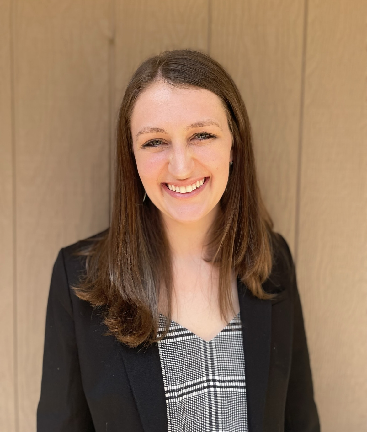 Alumni Spotlight: Lucy Lawrence (B.A. ’21) prepares for a future career in compassionate care